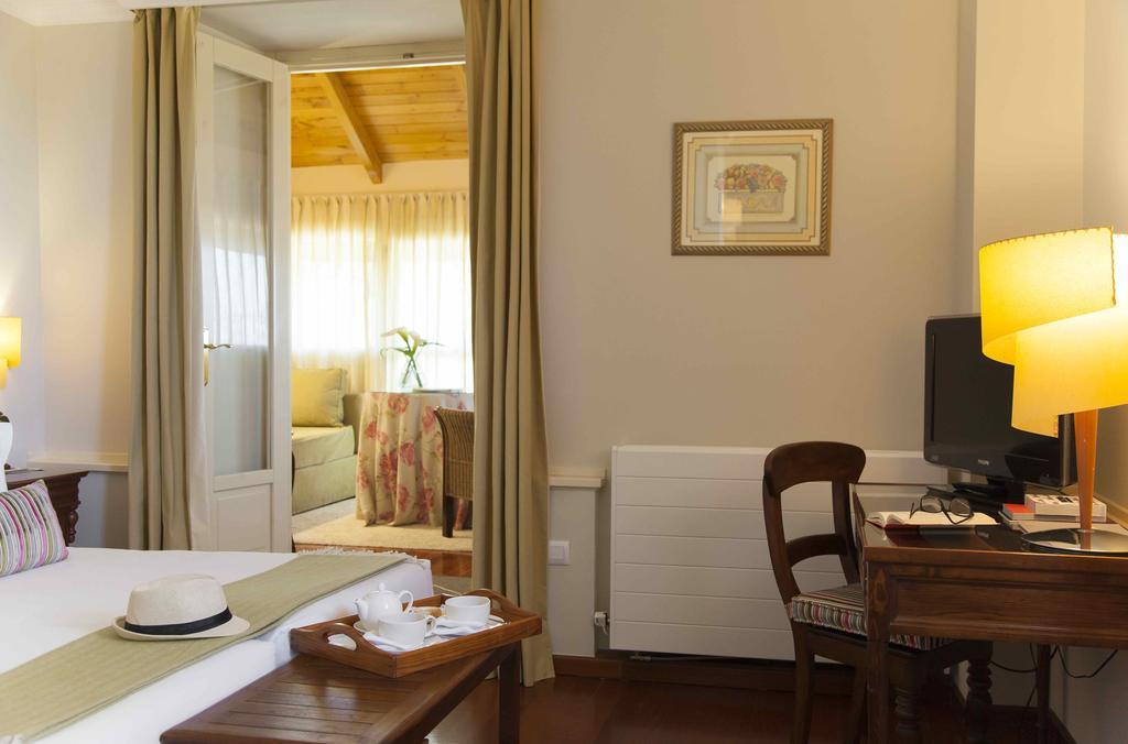 Casona De La Paca Hotell Cudillero Exteriör bild